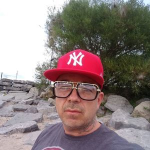 Meet your Posher, Allan christopher